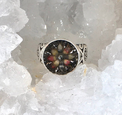 Victorian Lacy Glass Button set in Sterling Silver Ring Design Size 7.5