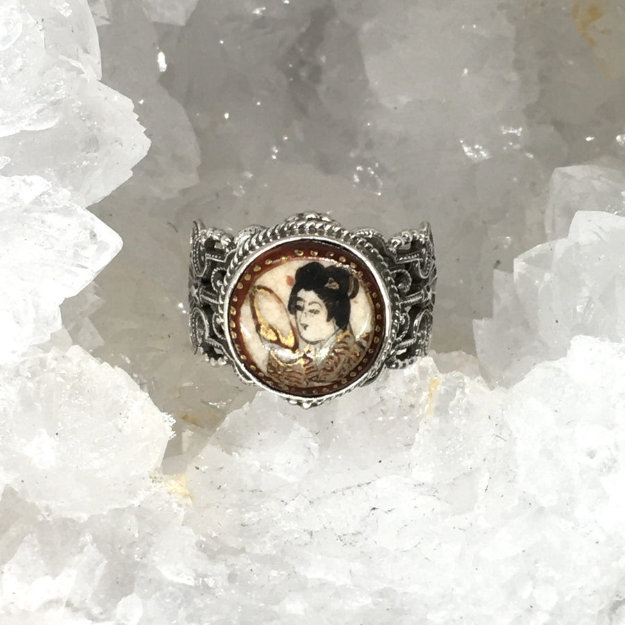 Satsuma Hand Painted Porcelain Button set in Sterling silver Filigree Ring Design Size 8