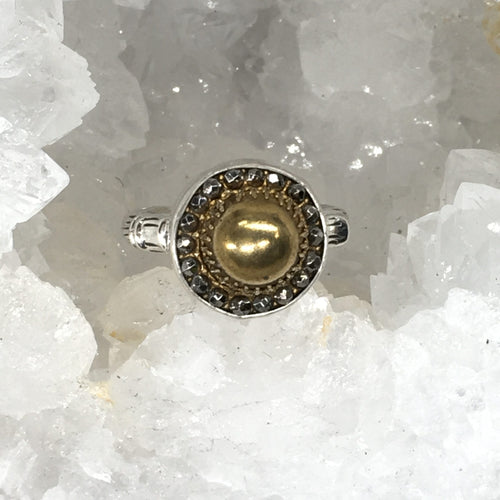 Victorian Gold Glass Button set in Sterling Silver Ring Design Size 8