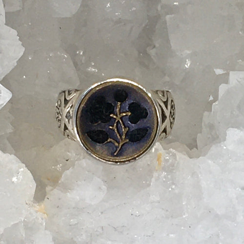 Victorian Velvet Perfume Button set in Sterling silver Ring Design Size 8