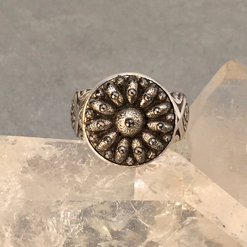 Silver Luster Glass Ring Size 8