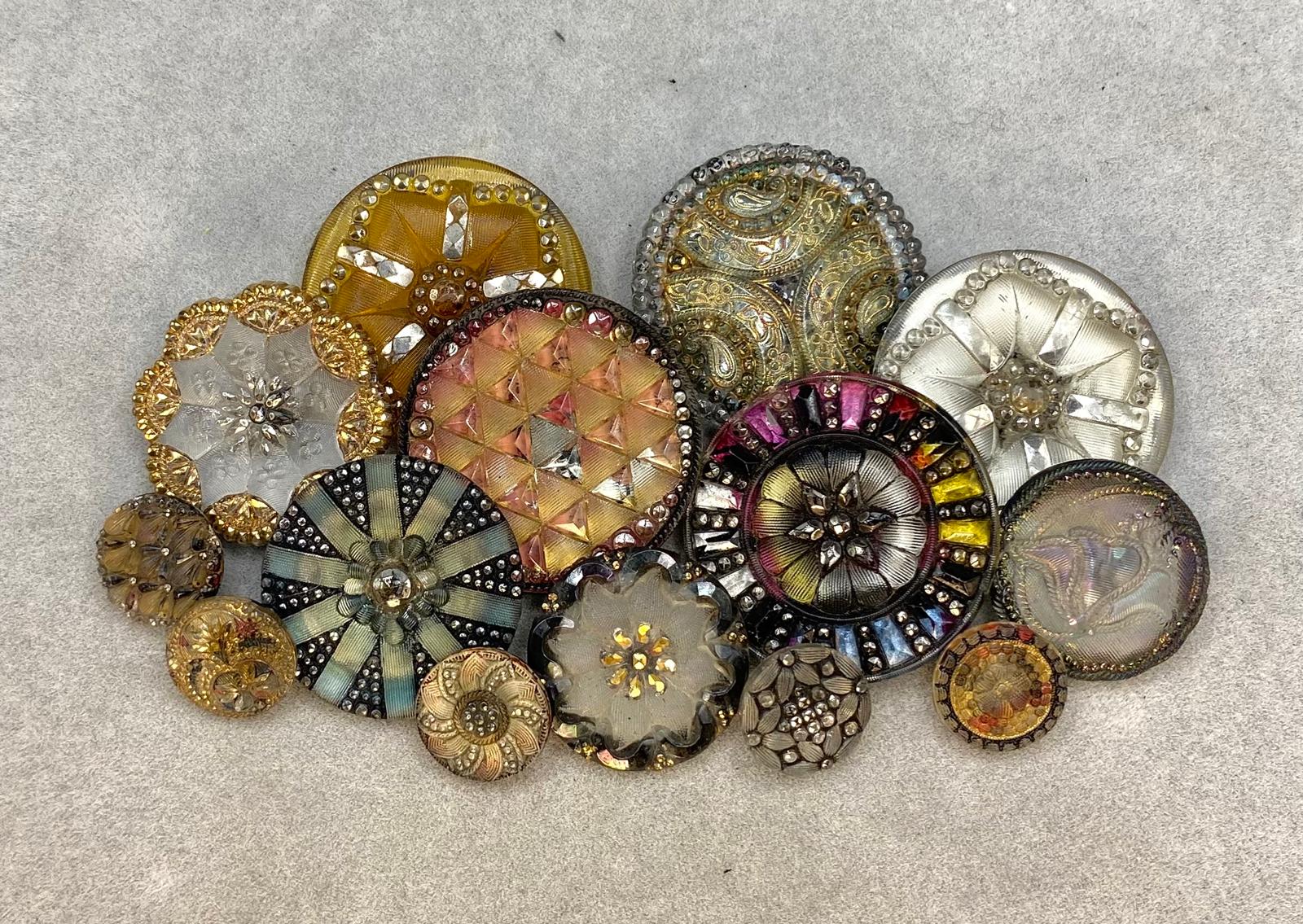 Glass in Metal antique buttons