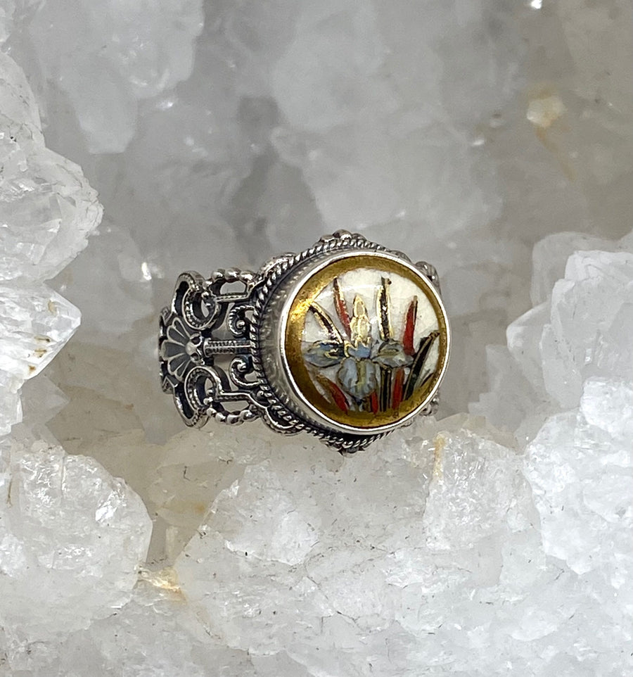 Satsuma Hand Painted Porcelain Iris Button set in Sterling Silver Filigree Ring Size 8