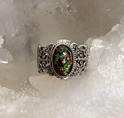 Antique Leo Popper Glass Button set in Filigree Sterling Silver Ring Size 8
