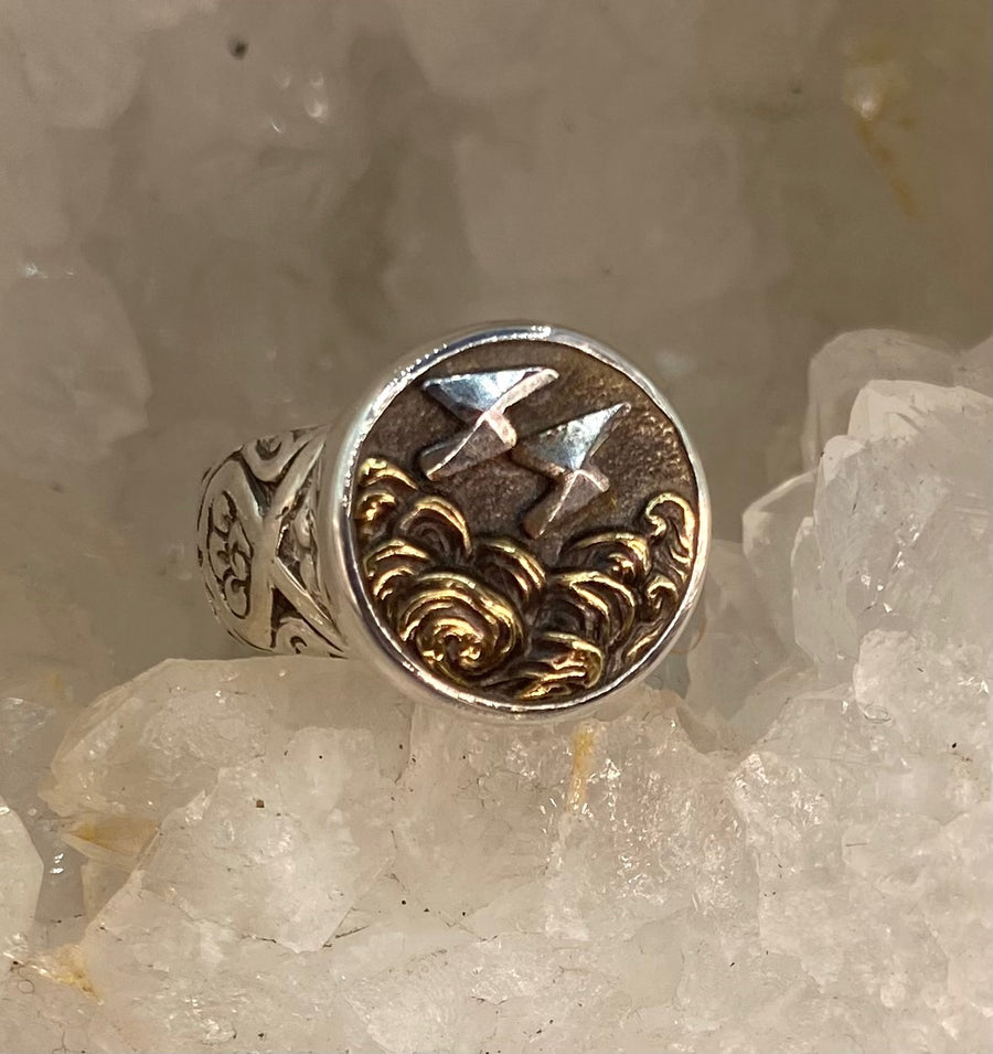 Victorian  European Picture Metal Lightening Bolt Steel Facet Design Button set in Sterling Silver Ring Size 7-1/4