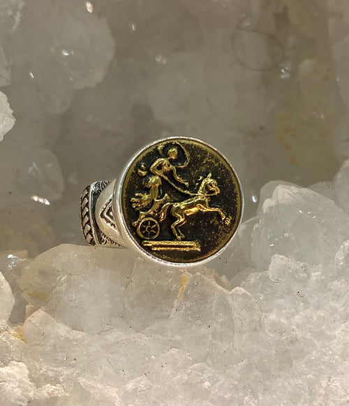 Victorian  European Picture Chariot Horse Design Button set in Sterling Silver Ring Size 7-1/2