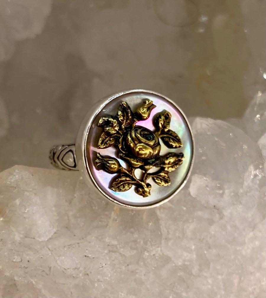 Victorian  Shell Button w/ Brass Floral Overlay Accent set in Sterling Silver Ring Size 7-1/2