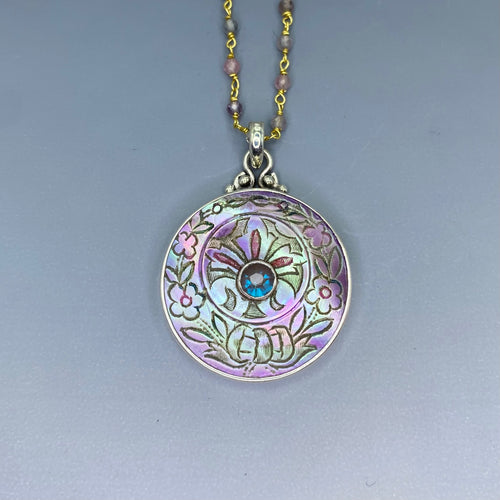 Victorian Carved Shell Pearl Button w/ Saphiret 24K & Glass Center set in Sterling silver w/ Facet Garnet Necklace