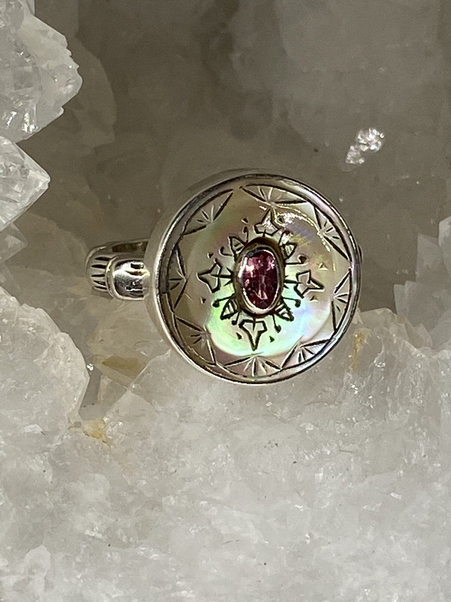 Victorian Carved Shell Button w/Tourmaline Center set in Sterling Silver Size 7.5