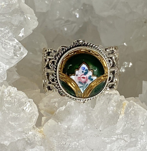 Victorian Domed Green  Button Set in Sterling  Filigree Silver Ring Size 7