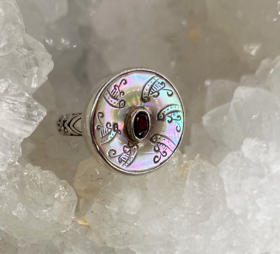 Victorian Carved Pearl w/ Garnet Stone accent set in Sterling Silver Ring Size 7.5
