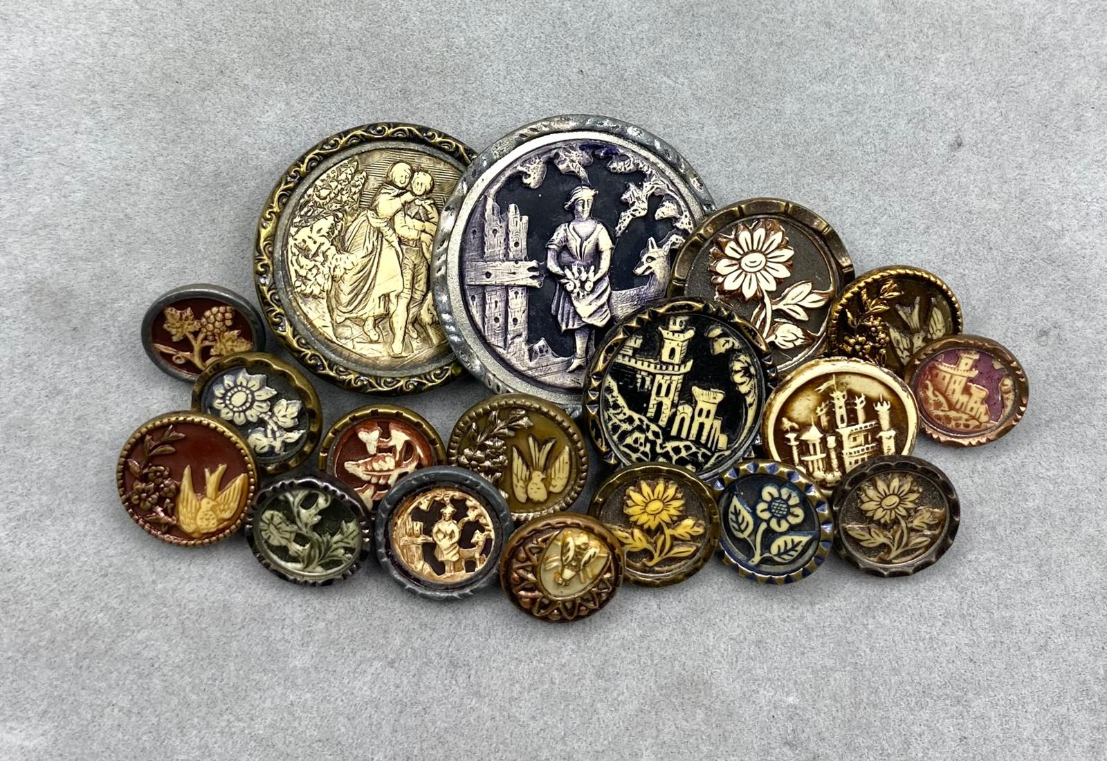 Victorian Ivroid antique buttons